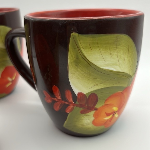 Laurie Gates floral design set of three mugs - Picture 10 of 15